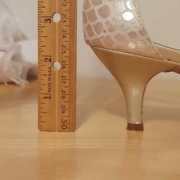 Alex Marie Champagne Beaded Animal Print Leather Ankle Strap Heels Size 6.5 - Picture 16 of 16